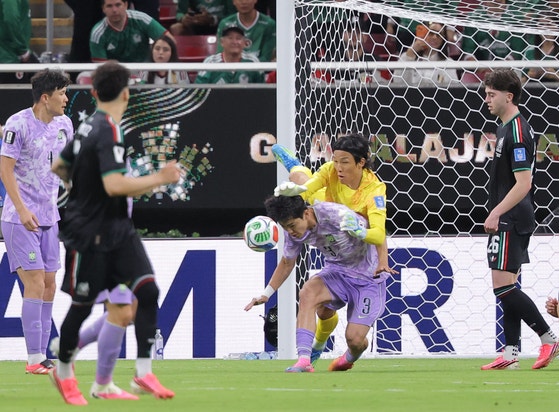 [속보] 한국, 멕시코전 0-1 패배…후반 5분 아쉬운 <b>실점</b>
