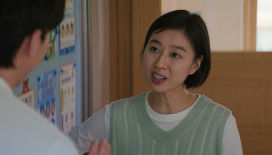 "애 <b>아빠</b>가 많이 화났어요"…초등교사 10명 중 3명 모욕당했다