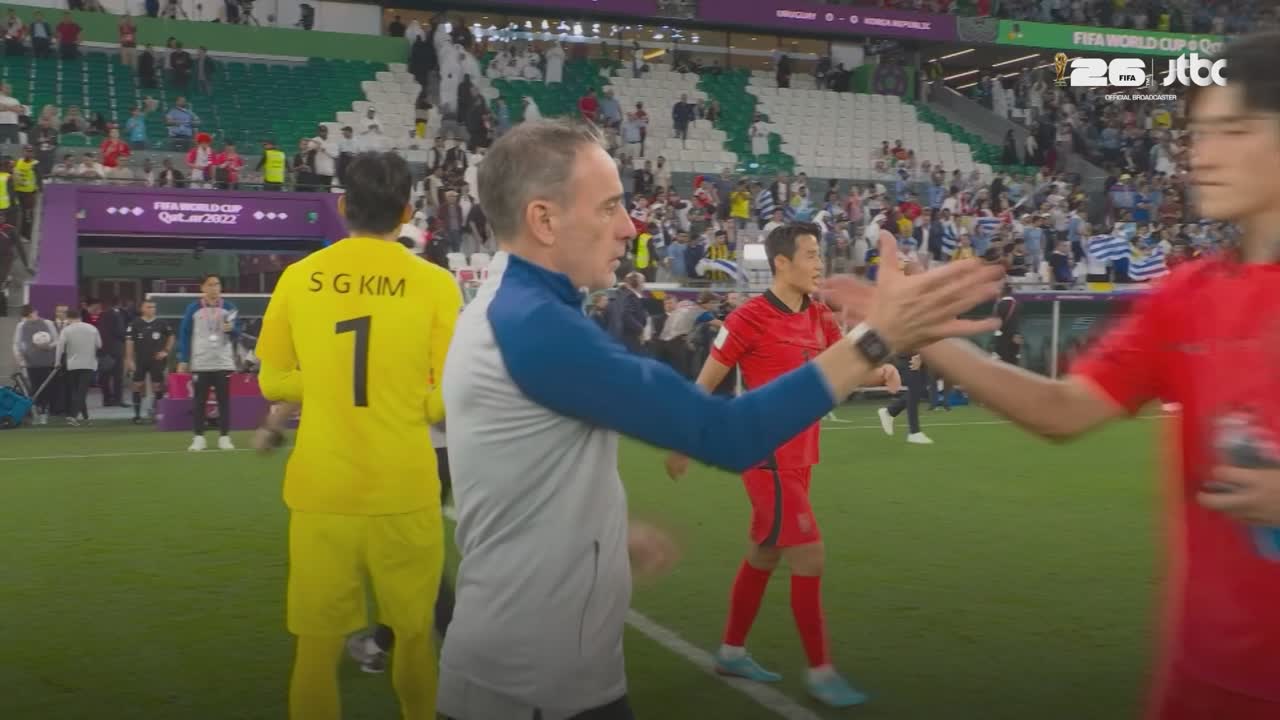 그리운 벤투, 한국 대표팀 돌아오나? 축구협회에 감독직 복귀 의사 전했다
