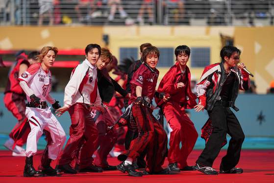 [이슈]'다이너마이트'로 하나된 축제…BTS, <b>월드컵</b> 첫 하프타임 쇼 장식