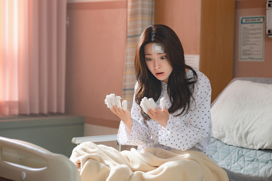 '<b>이런 엿같은 사랑</b>' <b>하영</b> “첫 로코, 겁났지만 행복했다”
