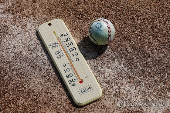 <b>서울</b> 어제 <b>온열질환자</b> 39명 '올해 <b>최다</b>'…폭염중대경보 이틀째