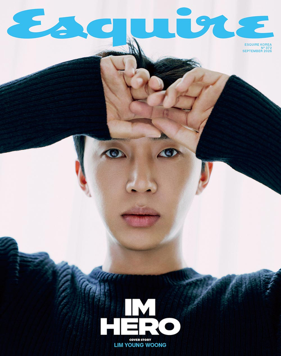 데뷔 10주년 임영웅, 에스콰이어 9월호 커버 3종 독식했다