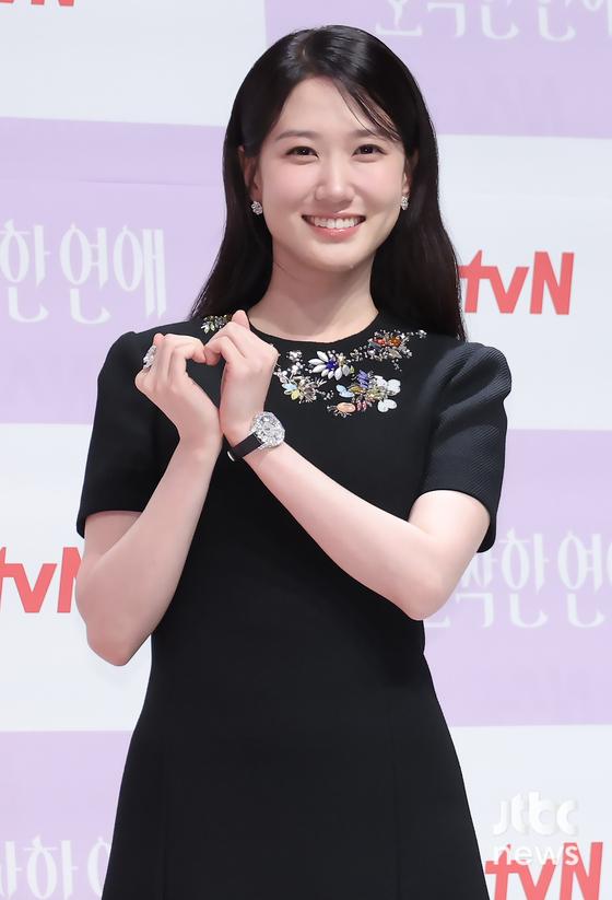 <b>박은빈</b>, 데뷔 30주년 <b>앨범 발매</b>…신곡 작사 참여