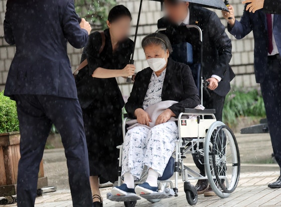 '윤 정부 <b>정교유착</b>' <b>한학자</b> 통일교 총재 <b>1심</b> 징역 2년 선고