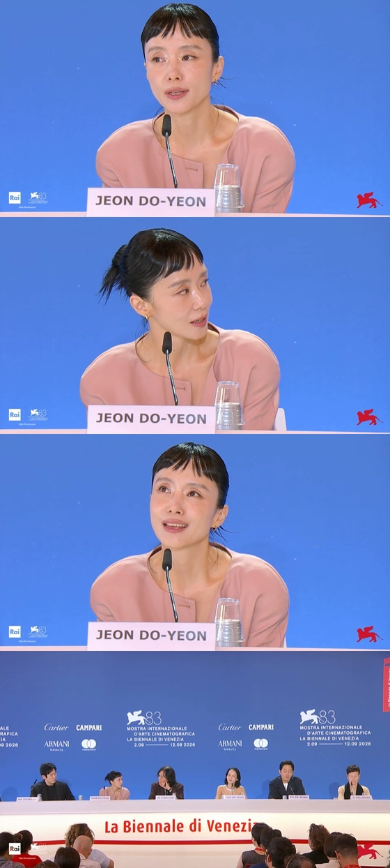 [83회 베니스] '<b>가능한사랑</b>' <b>전도연</b> "어마어마하게 빛나는 동료애 느꼈...