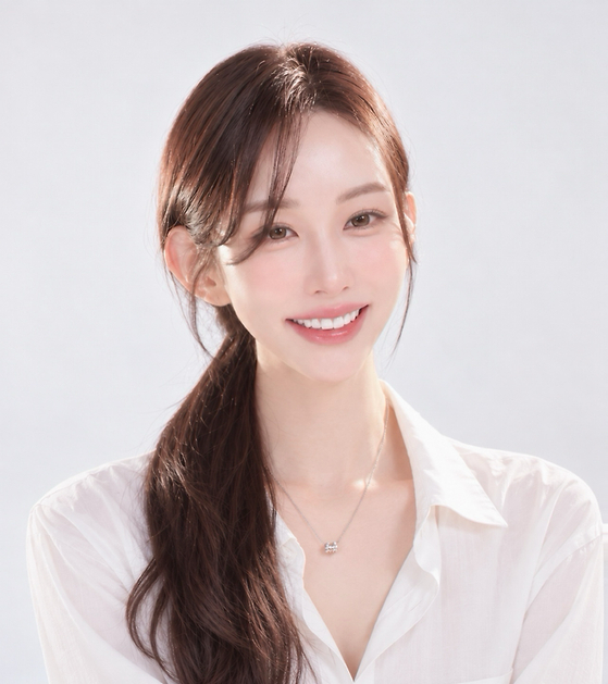 "모두 지난 일"…'<b>김현중</b>子 출산' 前<b>여친</b>, 크리에이터 <b>시유</b> 활동