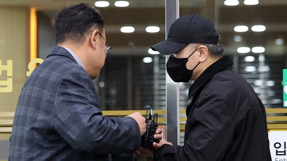 <b>장윤기</b> 이버지 "착한아들 납득 안돼…증거 인멸 의도 없어"