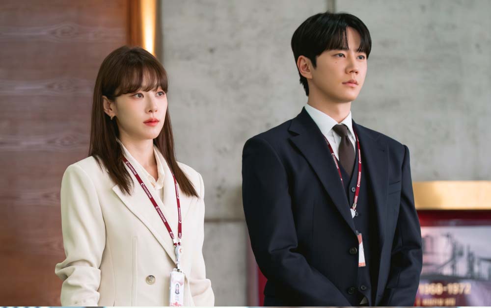 "<b>강회장</b>, 여기서 질 수 없다" 이준영-이주명-전혜진-이주명-진구의 합종...