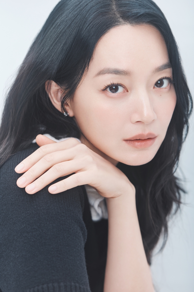 '눈동자' 신민아, 새로운 얼굴은 늘 짜릿해 [인터뷰]