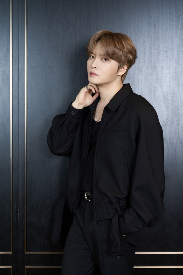 '신사' 김재중, 불혹에 마주한 낯선 세계 [인터뷰]