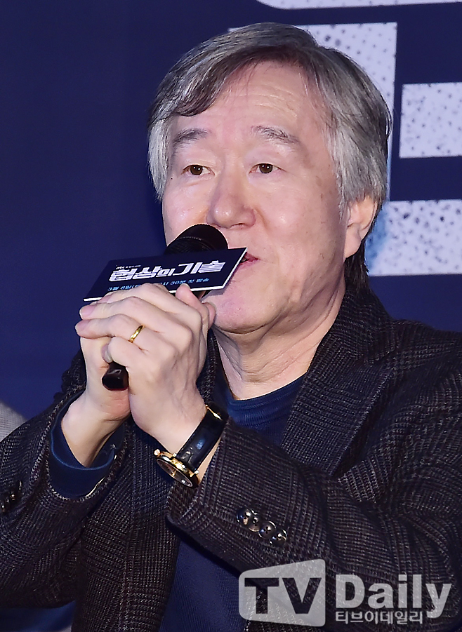 <b>안판석 감독</b>, 뇌출혈로 입원…"현재 회복 중" [공식입장]