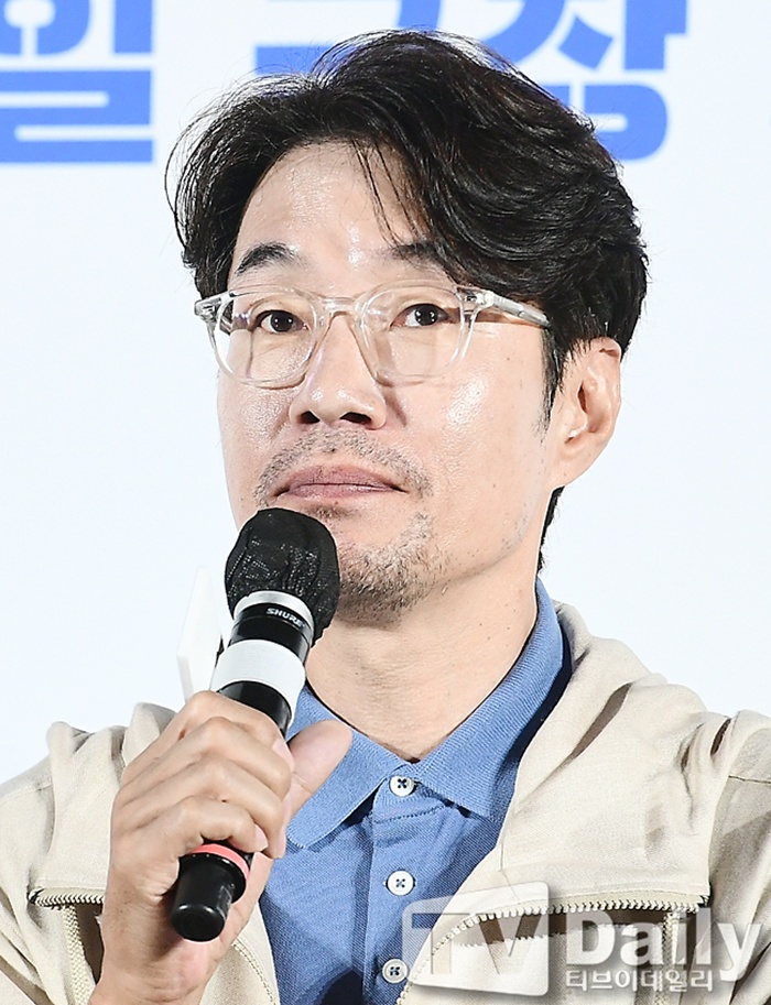 "대체할 존재가 없다" <b>류승룡</b>·정태우, 故<b>송영규</b> 1주기 <b>추모</b>