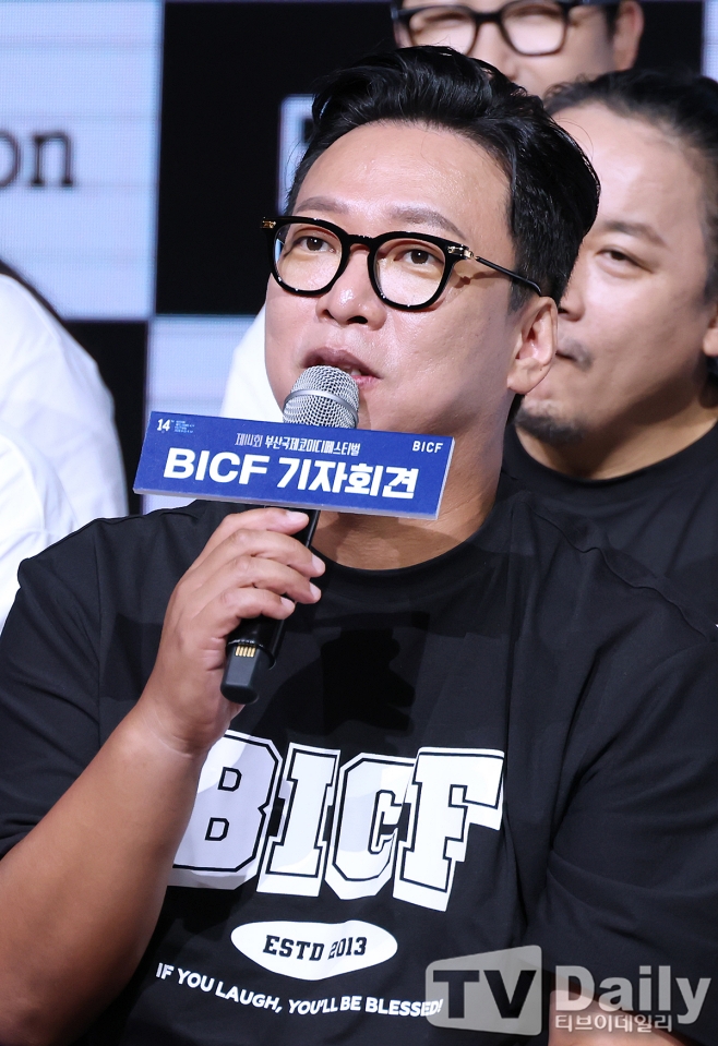 <b>박준형</b>, 첫 번째 '<b>전유성 상</b>' 받았다… "선배님 생각 많이나" [14th 부코...