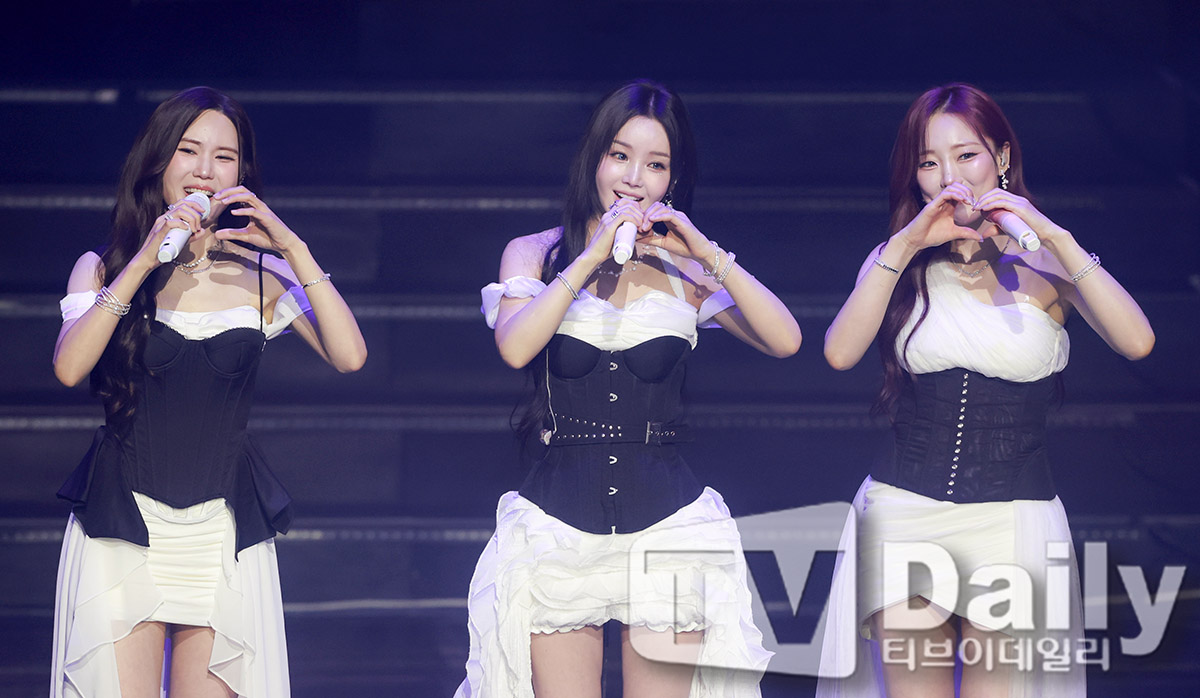 [TD포토] '<b>씨야</b> 위드유' 사랑해~