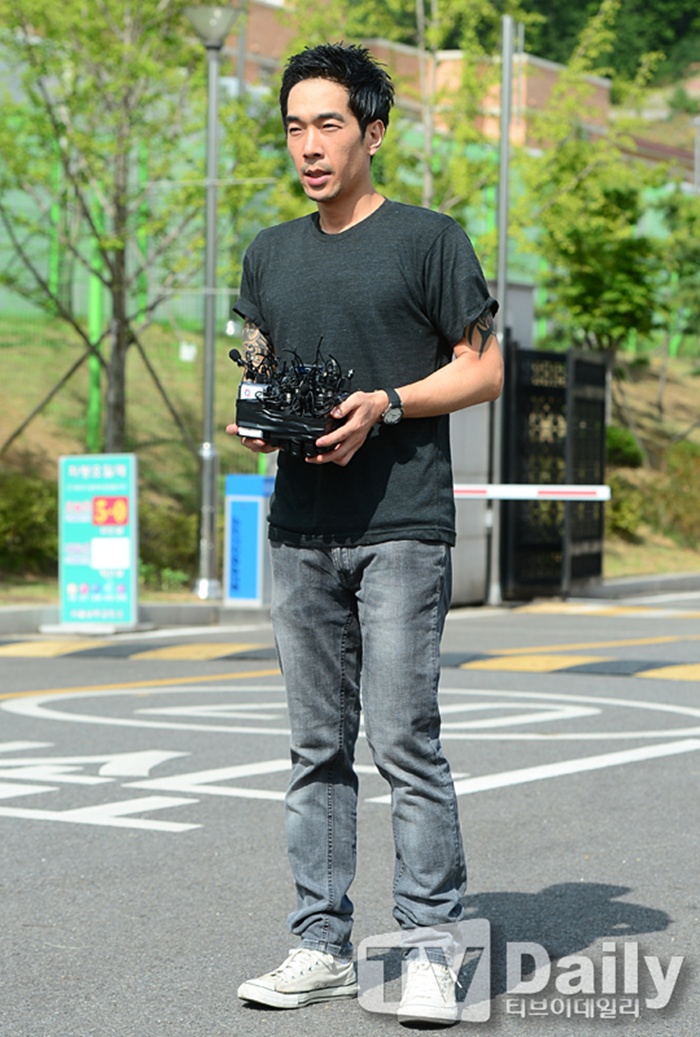 <b>고영욱</b>이 또, <b>유재석</b>에 "푹 쉬면 되겠네" 재차 <b>저격</b>