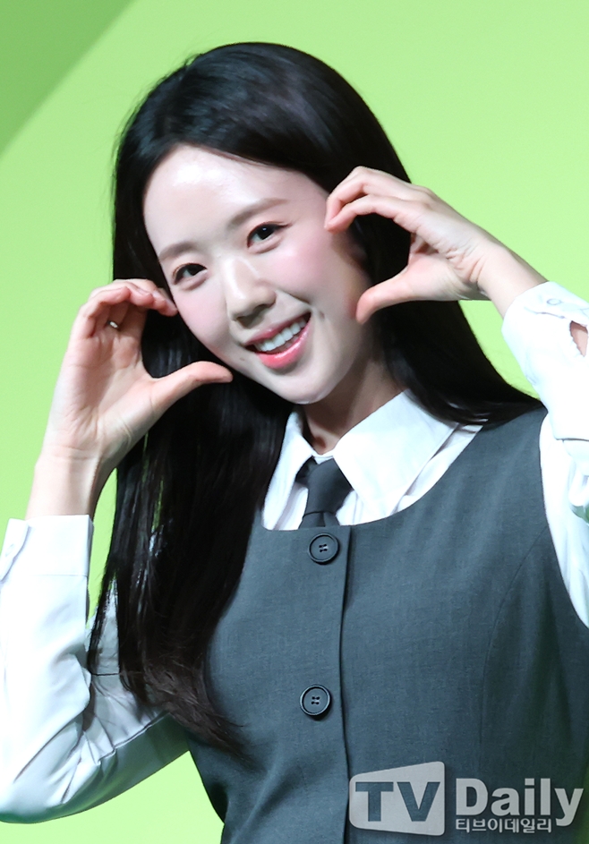 <b>지예은</b>, 바타 위한 신부수업ing…"저 예신이잖아요" (런닝맨)[TV나우]