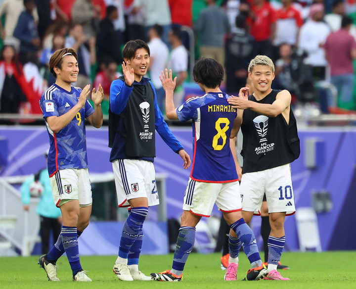 [아시안컵] '<b>이강인</b> 절친 쿠보 첫 골' 일본, 바레인에 3-1 완승...9회 연속 8...