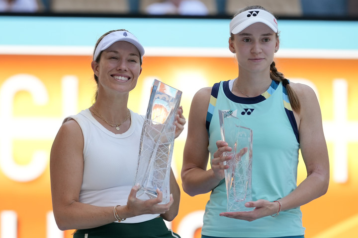 '은퇴 선언' <b>콜린스</b>, 마지막 대회 <b>마이애미오픈</b> 정상 등극...생애 첫 WTA 100...