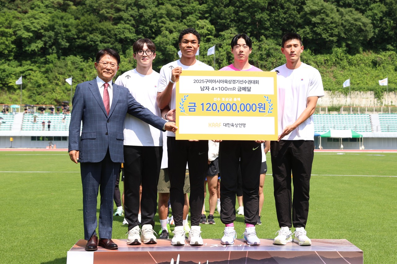 '亞<b>선수권</b> 신기록 주역' 우상혁·이은빈 등 <b>포상금</b> 3억 3,400만원 수령
