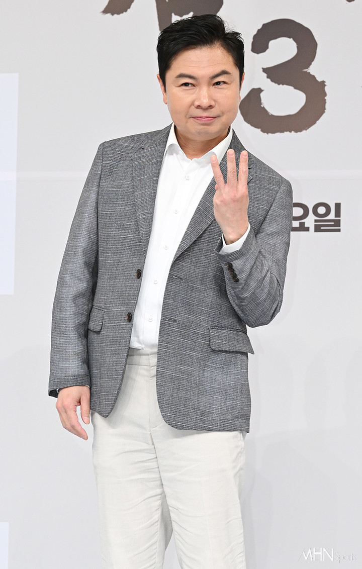 '짠한 형님' 임원희 "<b>정석용 결혼</b>식 축가...거절당했다"(라디오스타)
