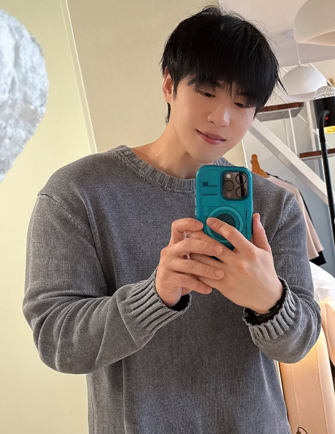 '신지' <b>문원</b>, 선넘은 인신공격에 결국..."코요태 팬 고소 NO, 억측 자제...