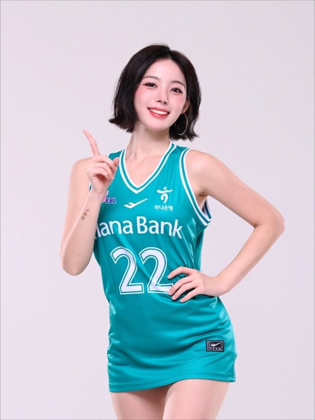 0000366036_001_20251117223009821.jpg?type=w647