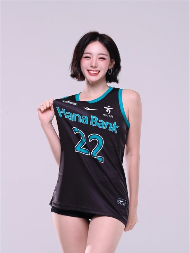 0000366036_005_20251117223009971.jpg?type=w647