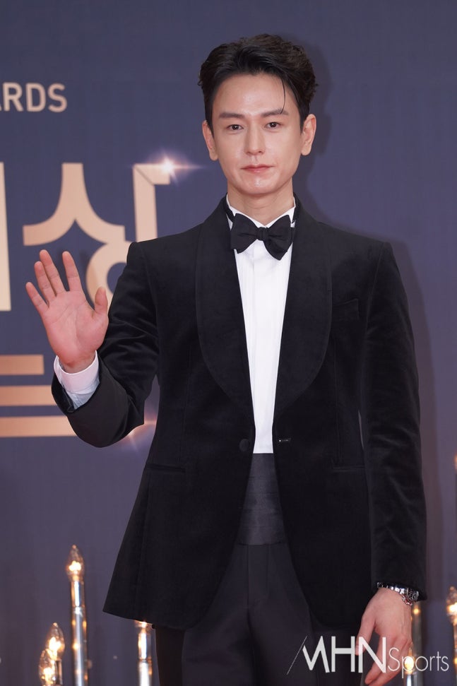 임주환, 쿠팡 물류센터 목격담 사실이었다…"진짜 열심히 하더라" [공식]