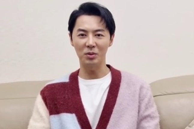 전진, 그룹 멤버 김동완 '논란' 속…침묵 깼다 "28년 동안 형제"