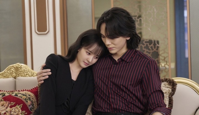 《申醫生》申主神與Momo金珍珠腦袋交換引爆劇情高潮