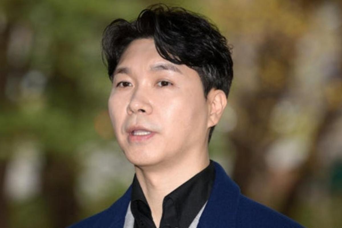 박수홍 '비행기 재탑승 논란' 파장…'연예인 특혜' 의혹→"우리 아기도...