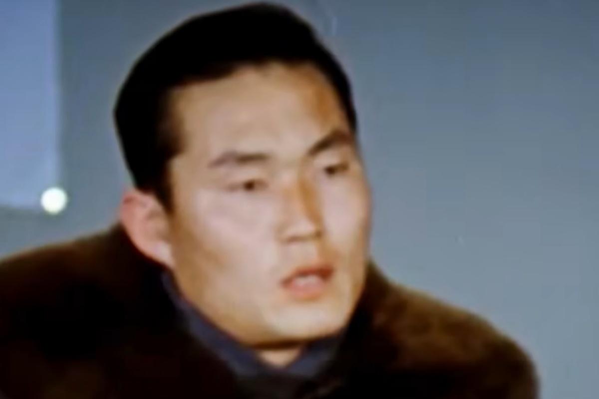 '<b>귀순</b>' <b>이웅평</b> 아내, "신혼집서 도청장치 발견"…'15억 <b>보상금</b>' 뜻밖의 ...