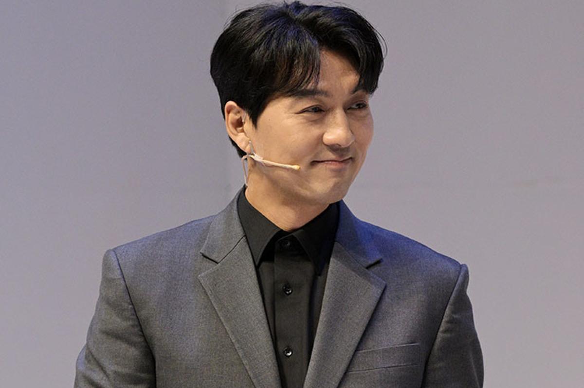배우 이필모 부친상...모친상 3년 만에 비보 '먹먹'