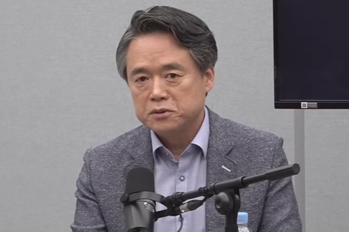 '탐사보도 거장' <b>최승호 PD</b>, '<b>암살자</b>(들)' <b>논란</b>→ "인간에 대한 예의 아...