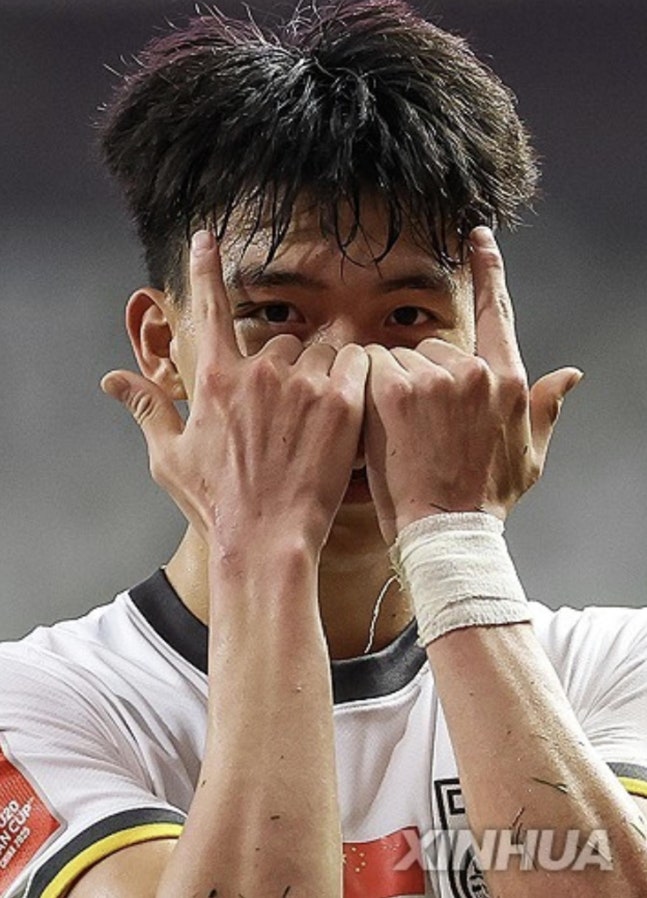 출처:연합뉴스 / 지난해 2월 중국 광둥성 선전에서 열린 AFC U-20 아시안컵 조별리그 A조 중국-키르기스스탄전에서 중국의 왕위둥이 득점 후 기뻐하고 있다.