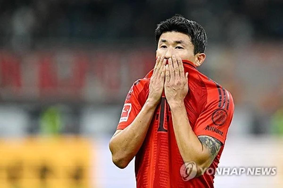 '국대 논란 여파인가' <b>김민재</b>, <b>치명적 실수</b>로 실점 빌미→평점 4점이 뭐...