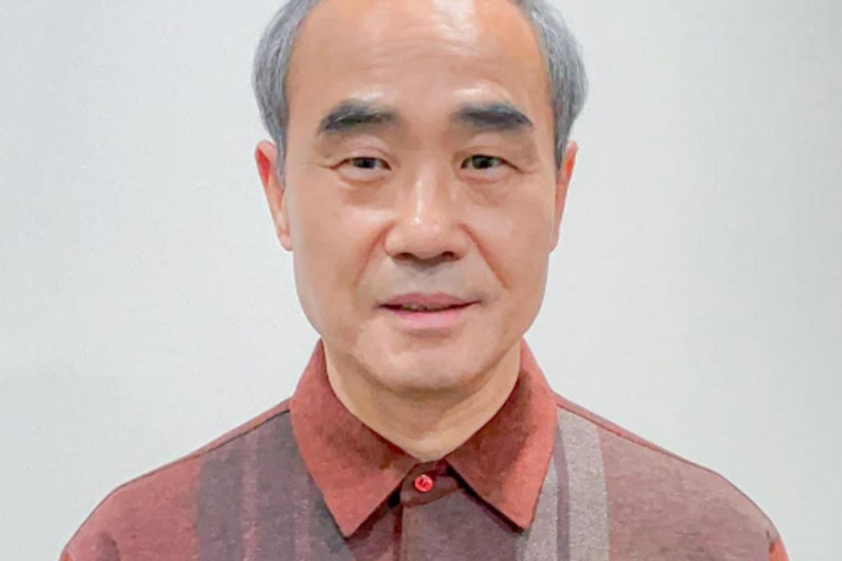 '63세' <b>강신일</b>, 환갑 넘었는데→'바디<b>프로필</b>' 촬영…"아내와 함께 운동...
