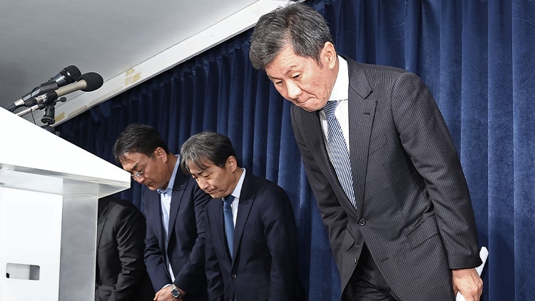 축구협회, <b>클린스만</b> '채 1년도 안 돼' <b>경질</b>…새 <b>감독</b> 물색
