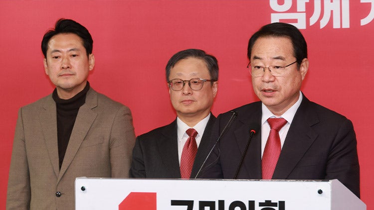 與 영남권 <b>현역</b> 3명 <b>경선</b>에서 탈락…5선 김영선은 컷오프