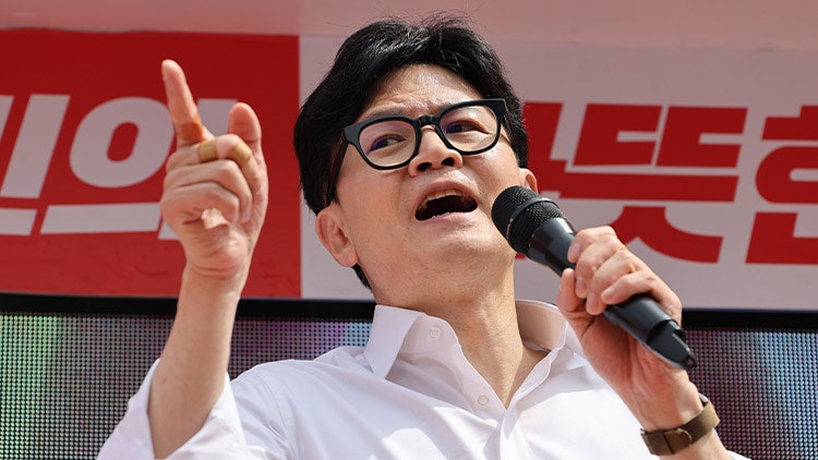 <b>한동훈</b> "<b>결전</b> 앞 뭉쳐야 할 때…文 정부로 돌아가고 싶나"