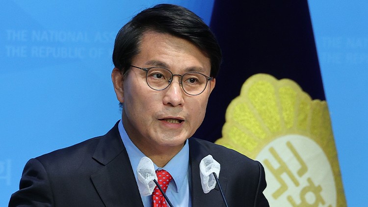與, '文 배우자 단독 <b>외교</b> 발언'에 "<b>김정숙</b> 여사부터 특검해야"