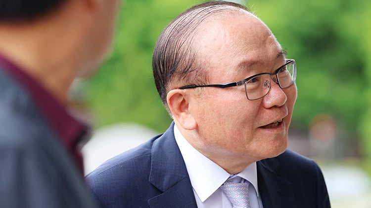 <b>헌정사</b> 첫 <b>검사</b> 탄핵 기각…헌법재판관 5대4 의견