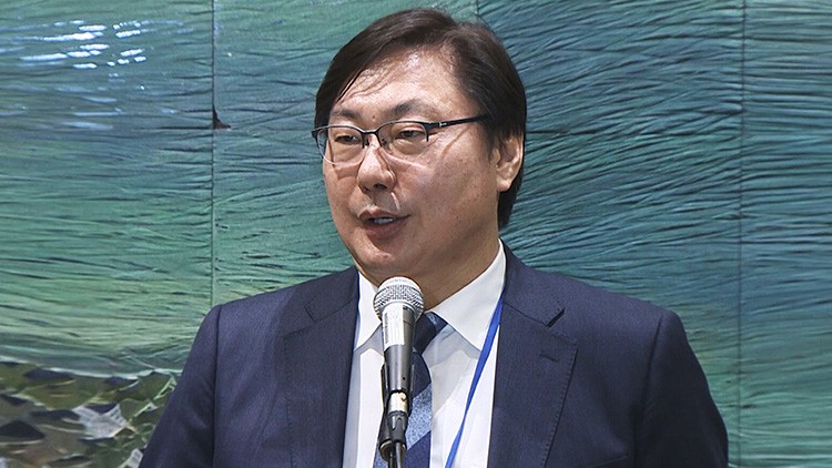 <b>이화영</b>, 1심 징역 9년6개월…"장기간 뇌물·음성적 방식 대북송금"