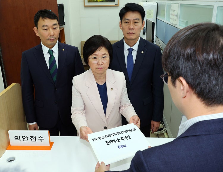 이상인 <b>방통위 부위원장</b>, <b>탄핵안</b> 표결 전 사퇴 가닥