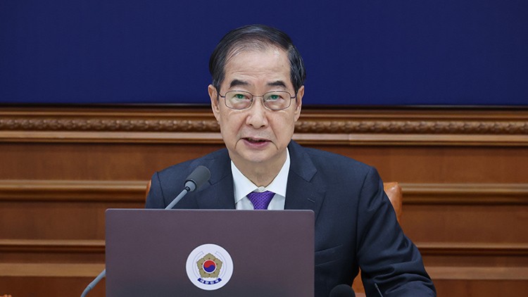 정부, <b>쌍특검법</b>·<b>지역화폐법</b> 재의요구안 의결…"거부권 유도 정쟁 법안...