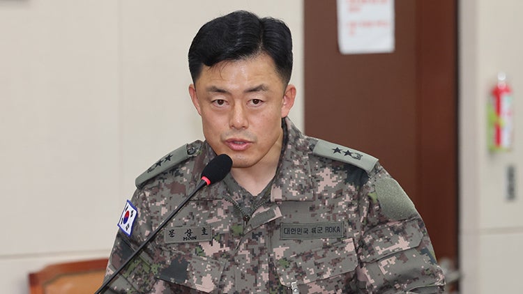 공조본, '햄버거 계엄 모의' <b>문상호 정보사령관</b> 영장 청구