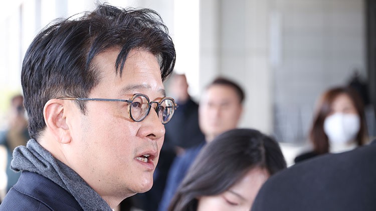 헌재, <b>이창수 서울중앙지검장</b> 탄핵소추 전원일치 기각