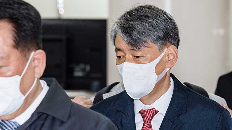<b>조지호</b>·김봉식측 <b>내란혐의</b> 부인…"치안 수행"·"폭동 불성립"