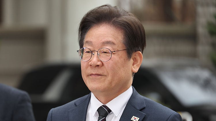 <b>이재명</b> '<b>선거법 2심</b> 선고' D-1…대선 구도 가른다